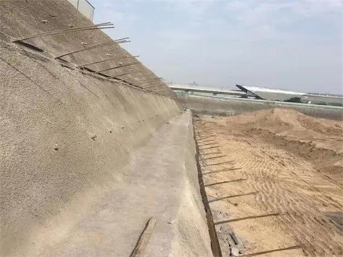 南昌河道边坡加固